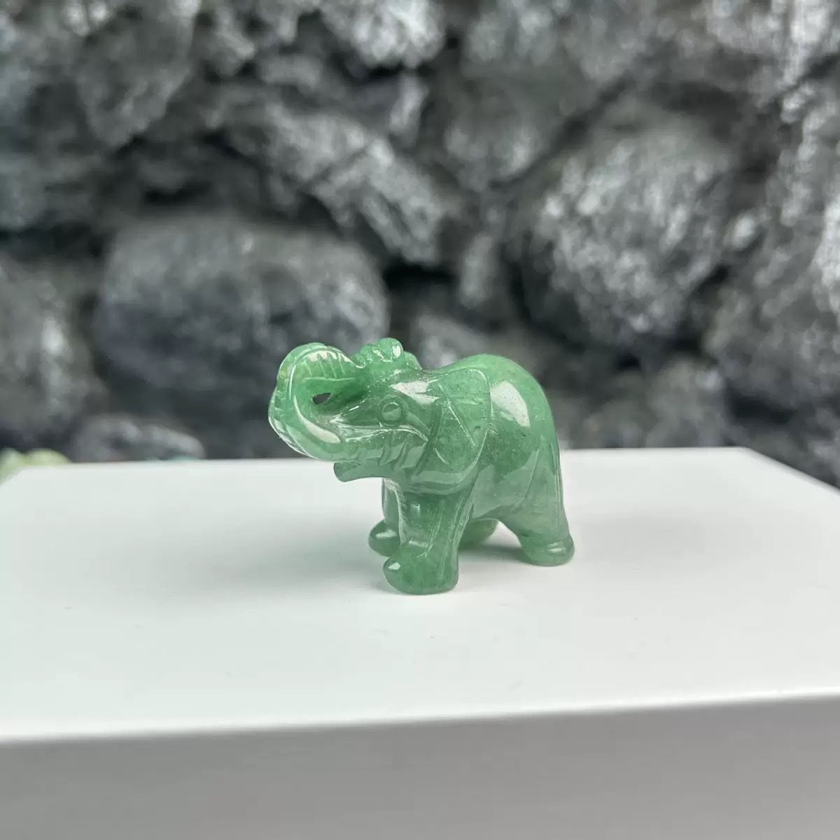 Natural 5cm Crystal Elephant Carving Wholesale - Image 18
