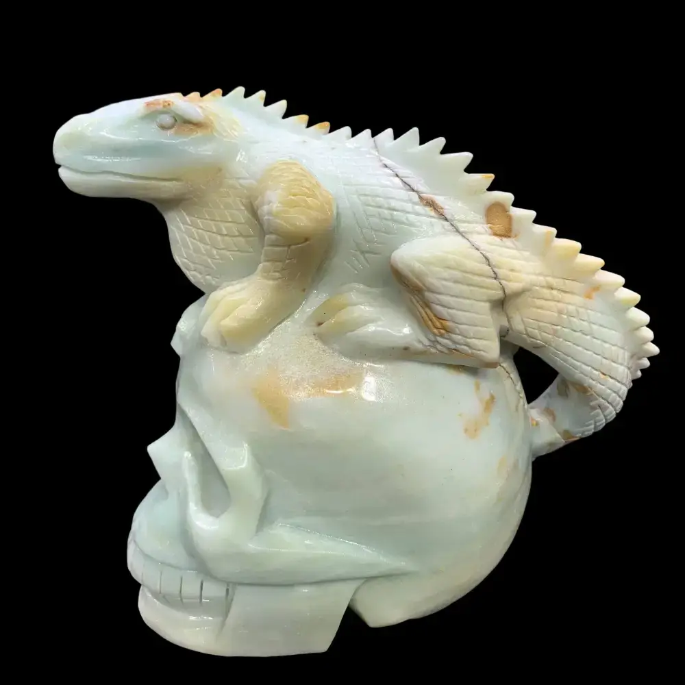 Caribbean Skull Carving - Image 3