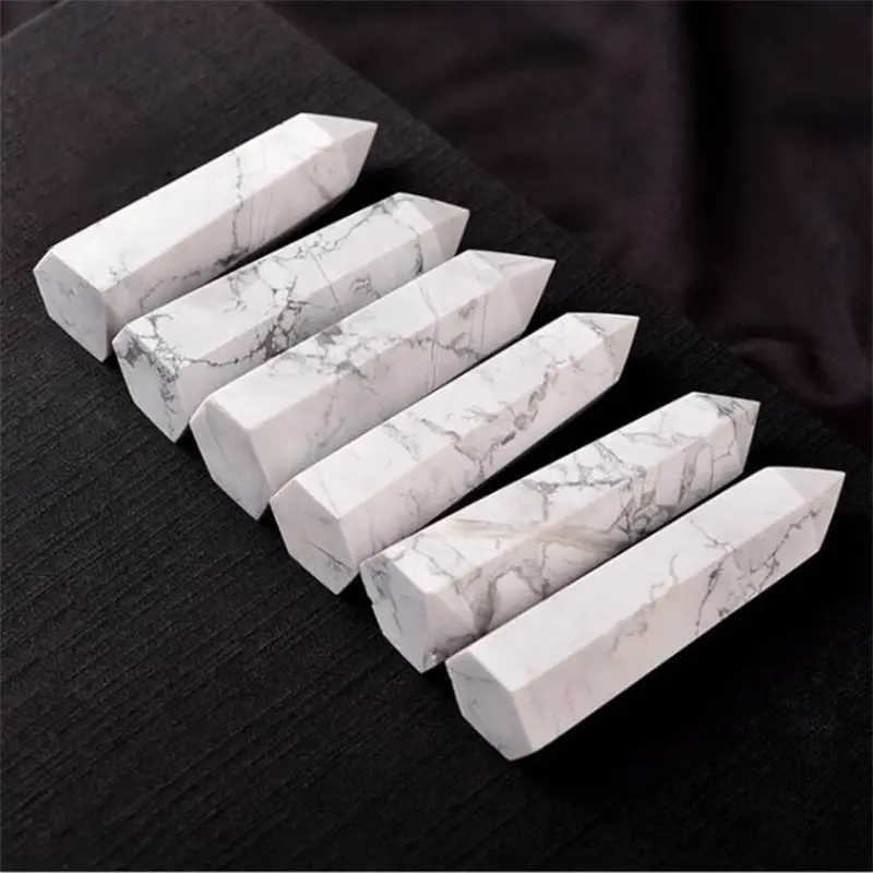 Natural 7-9cm Howlite Point