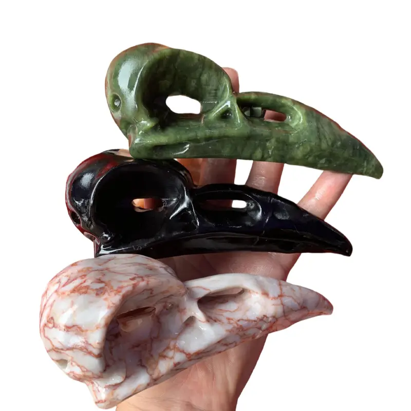 14cm Crystal Raven Skull Carving