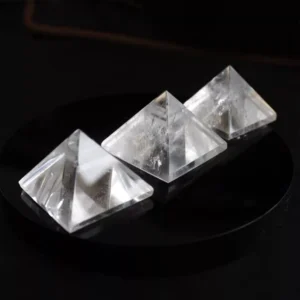 30mm,40mm,50mm Natural Clear Quartz Pyramid